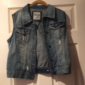 MUDD sleeveless jean jacket